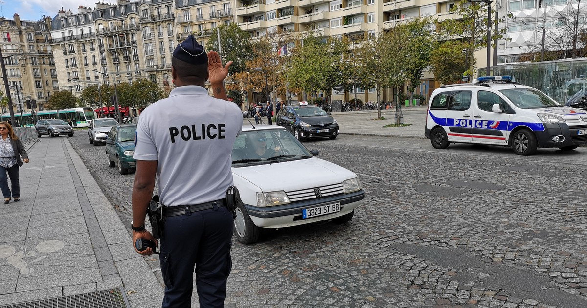 Francuski policjant