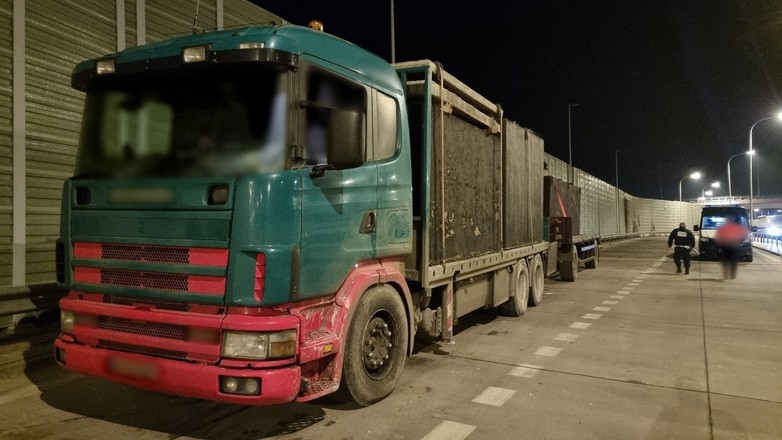 Zmasowane nocne kontrole ITD. Inspektorzy sprawdzali... szamba