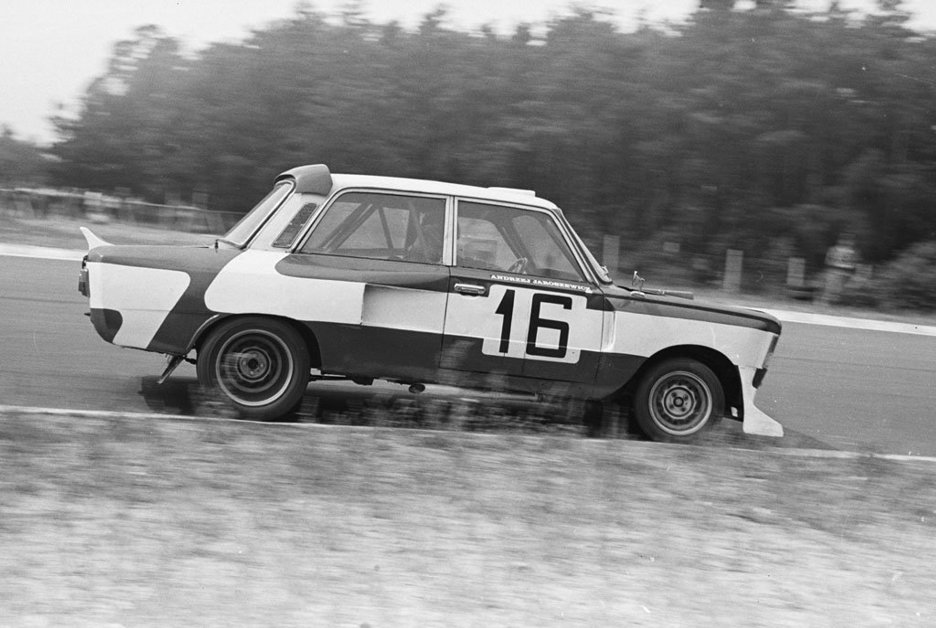 Gran turismo po polsku - Polski Fiat 125p GTJ