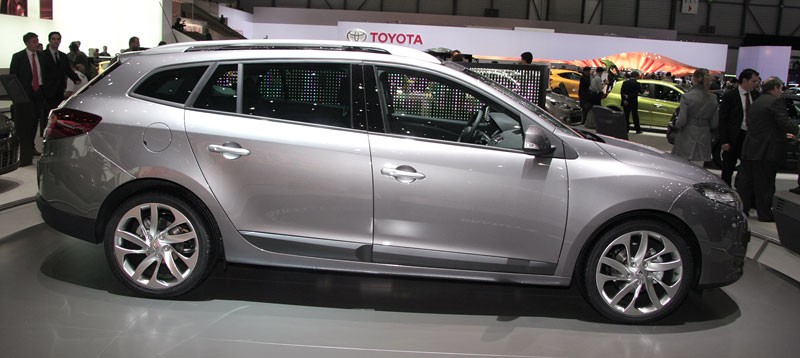 Genewa 2009: Renault Mégane Grandtour – pierwsze wrażenia
