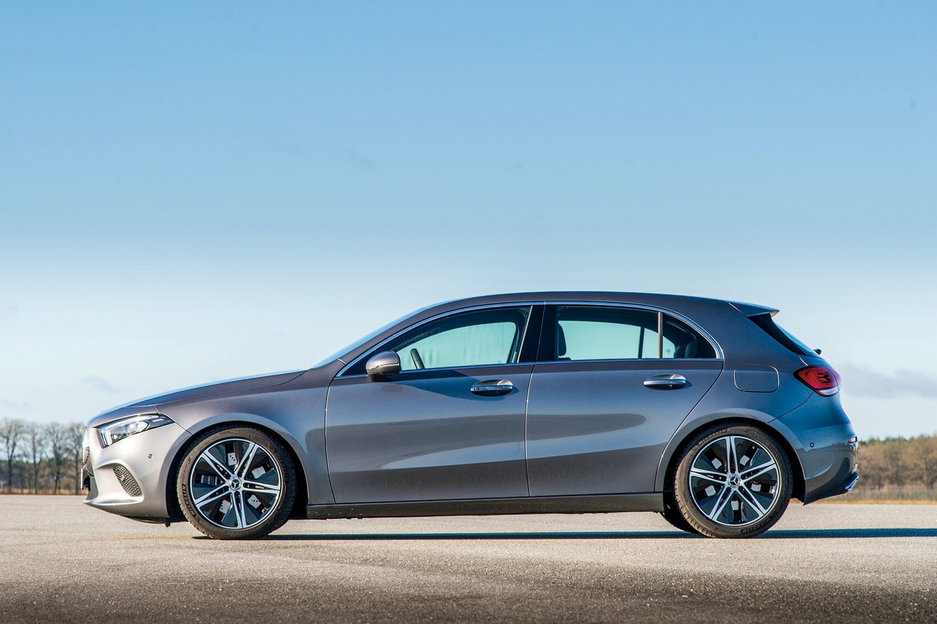 Porównanie: VW Golf VIII kontra BMW serii 1, Kia Ceed, Mercedes klasy A i Opel Astra