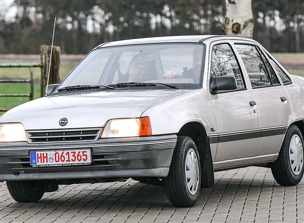 Niemiec nie płacze i sprzedaje, czyli nowy Opel Kadett za 17 tys. zł
