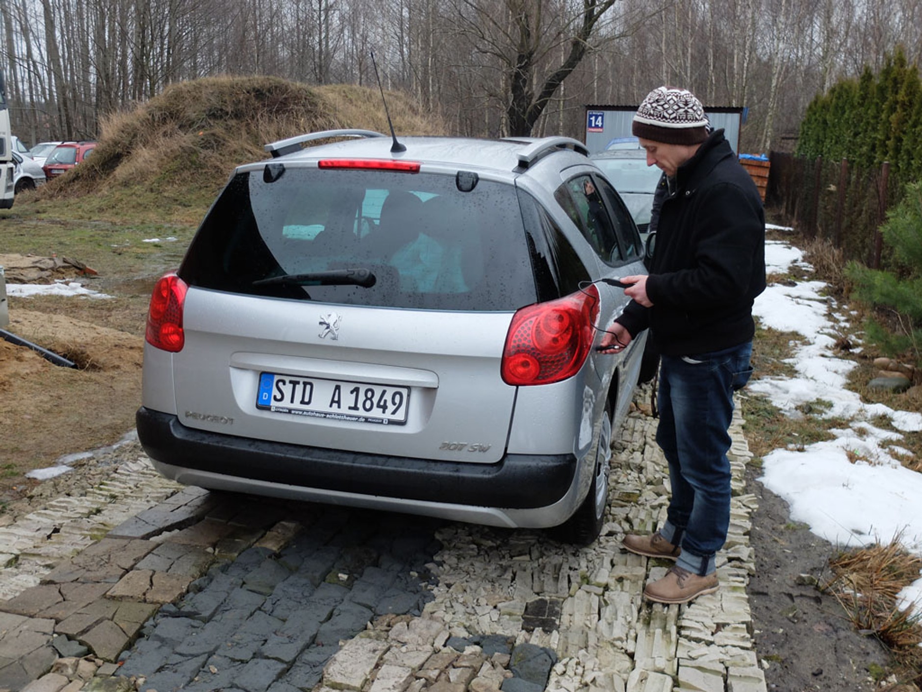 Sprawdzamy używanego Peugeota 207 - nadwozie OK, ale nie silnik