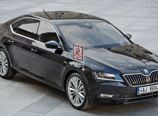 Nowa Skoda Superb dla prezydenta