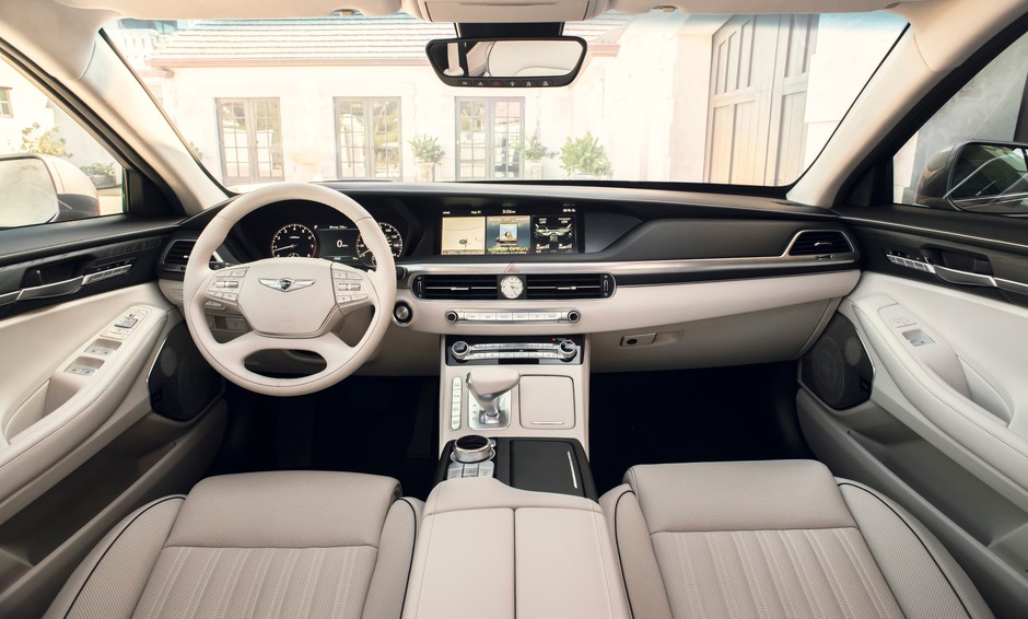 Genesis G90
