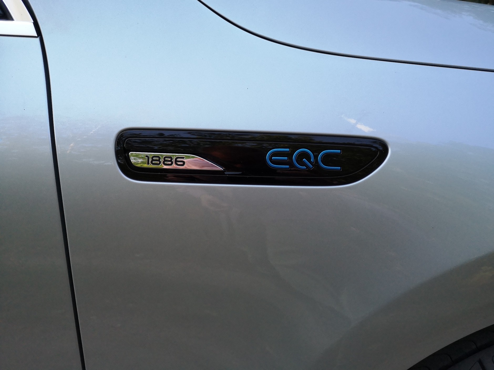 Mercedes EQC 400