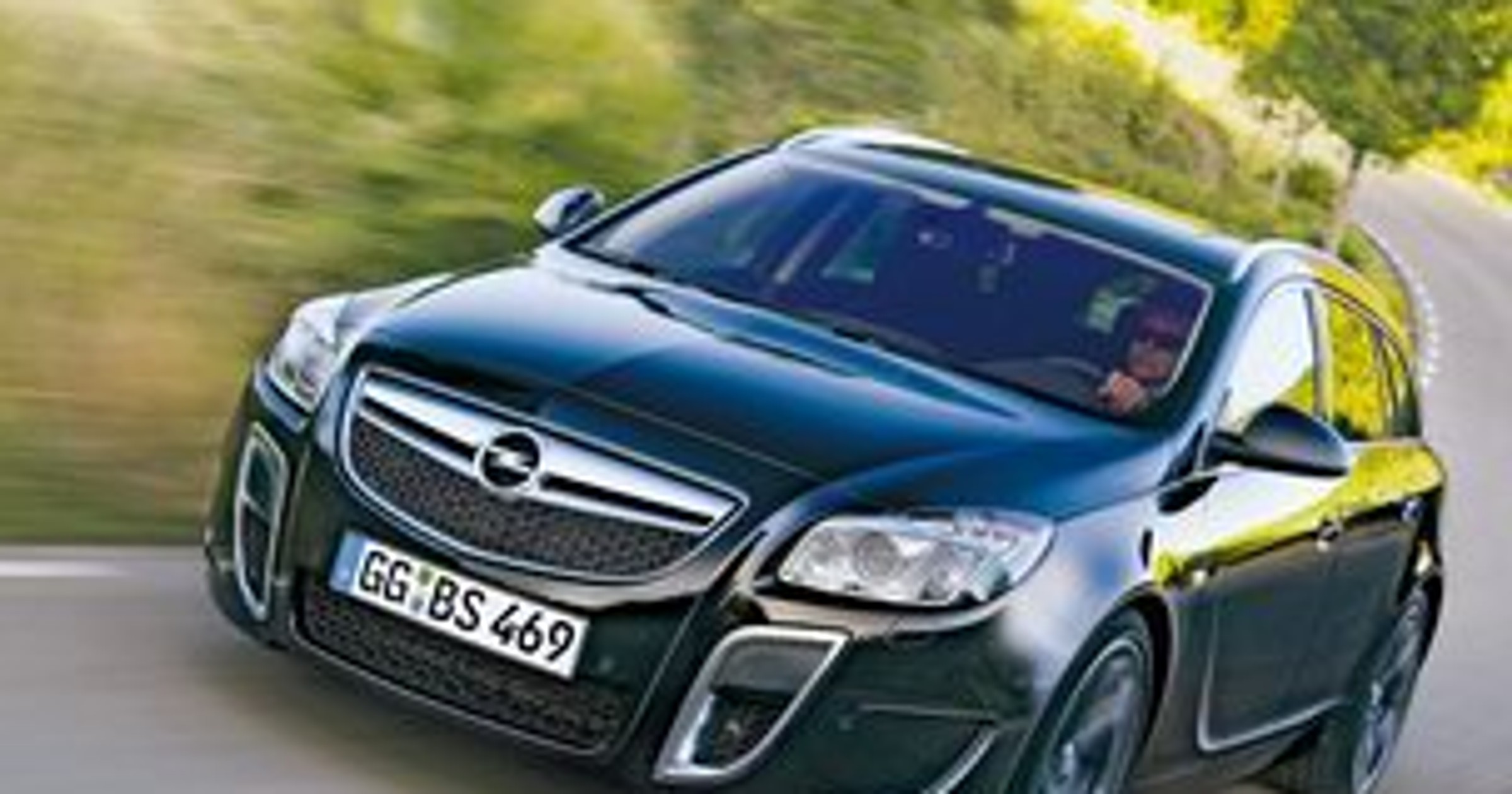 Opel Insignia OPC: Kombi jak błyskawica