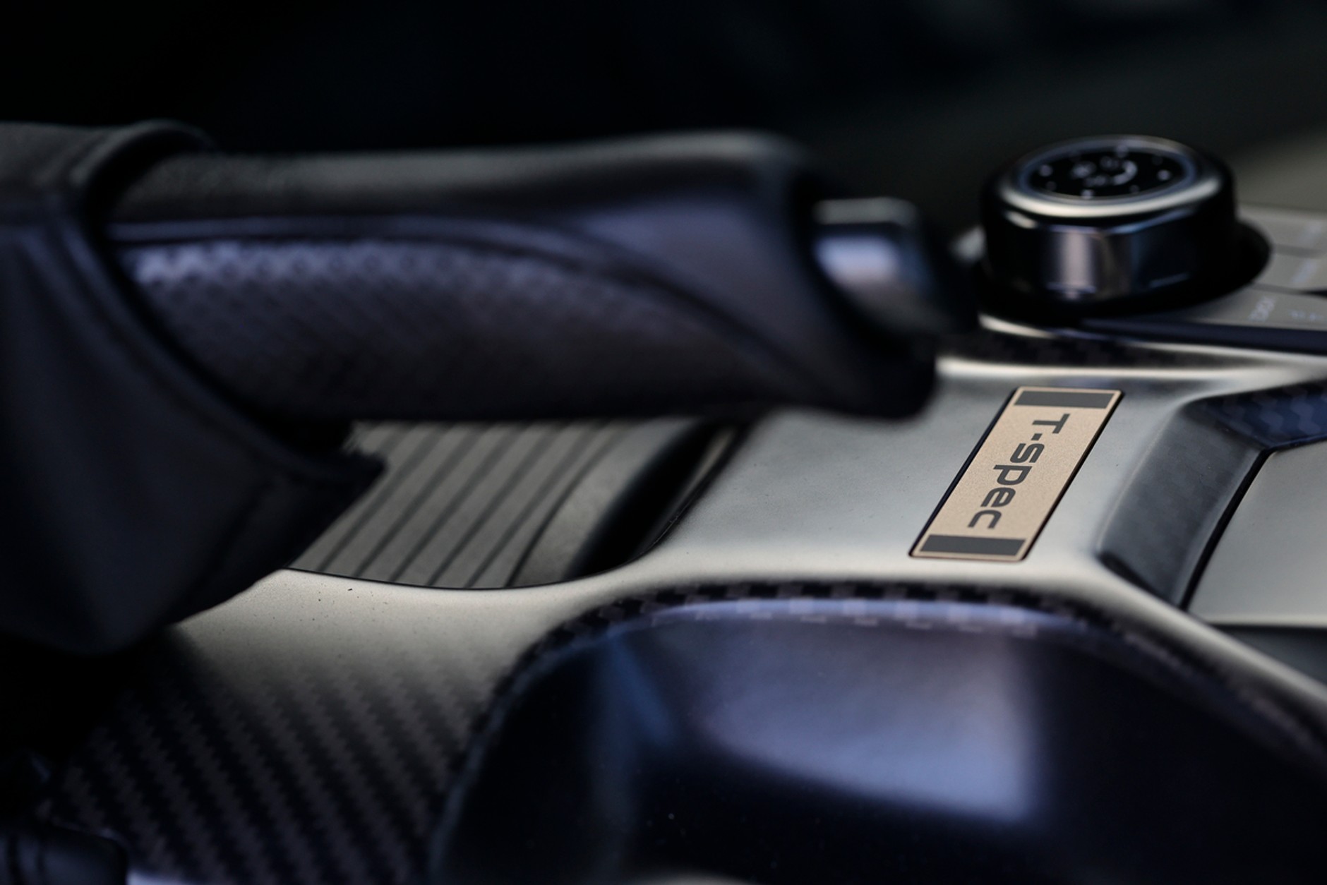 Jedyny w Europie pożegnalny Nissan GT-R R35 Prestige T-Spec trafił do Polski