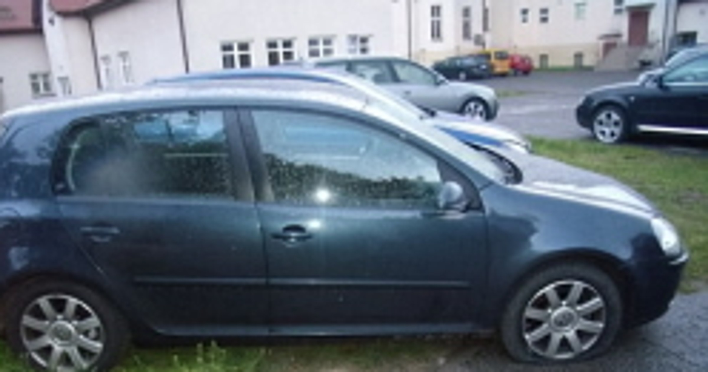 Policja: czujność umożliwiła odzyskanie skradzionego VW