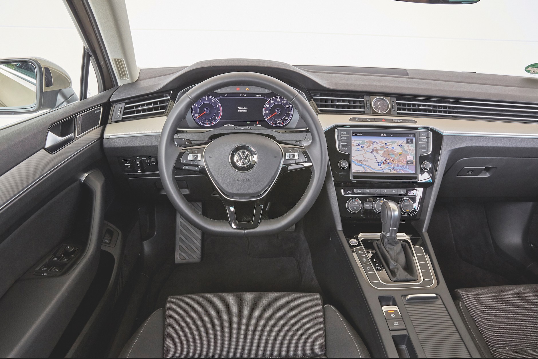 Jak wygląda Volkswagen Passat po 1.8 TSI 150 tys. km - czy godnie się zestarzał?