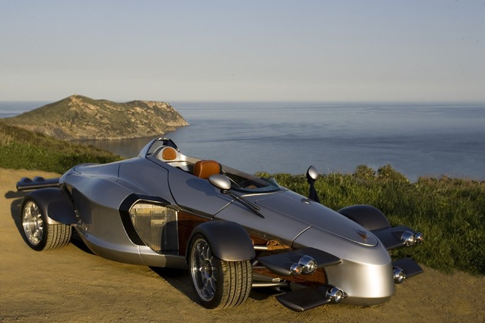 Genewa 2007: Tramontana – F1 czy F16?