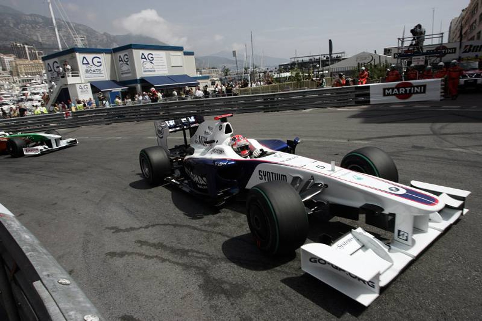 Grand Prix Monaco 2009: Button królem, Kubica w garażu (fotogaleria)