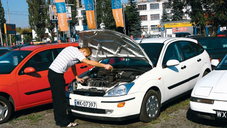 Zastaw bankowy, jak sprawdzić czy nie ciąży na aucie?