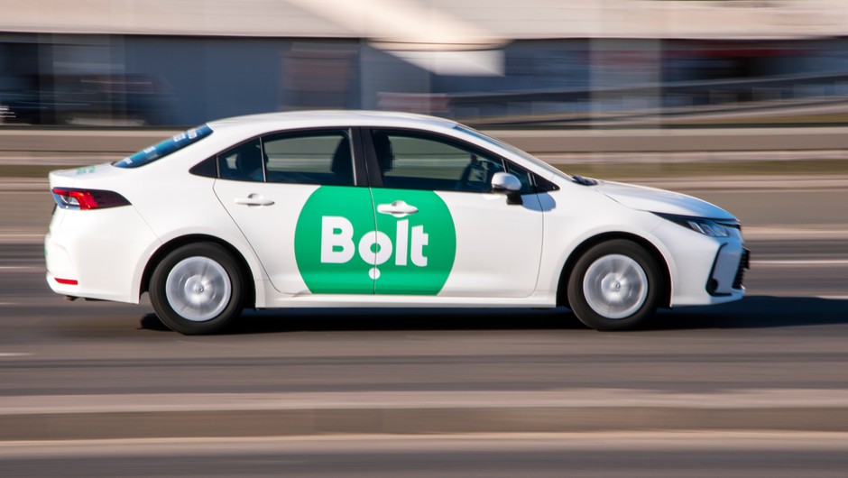 Samochód Bolt