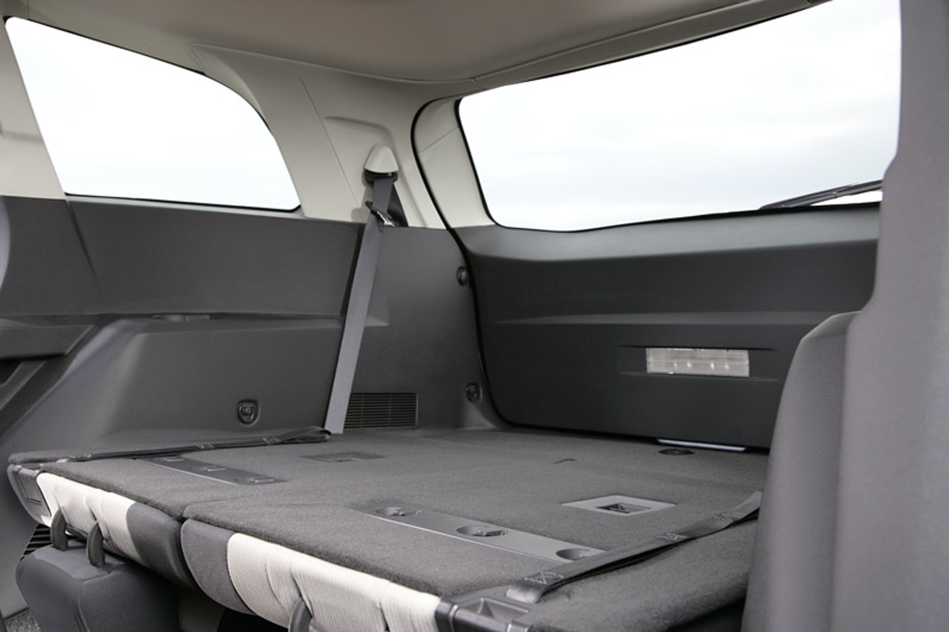 Genewa 2008: Dodge Journey - premiera europejskiej wersji produkcyjnej