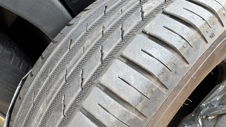 5-letnie opony wyprodukowane w fabryce w Finlandii