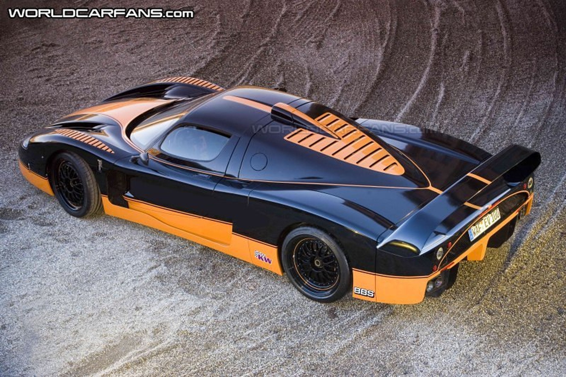 Edo MC12 XX: Super-Maserati i 800 koni