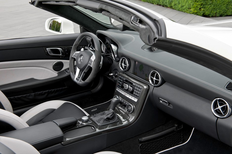 Mercedes SLK 55 AMG: mocny zawodnik