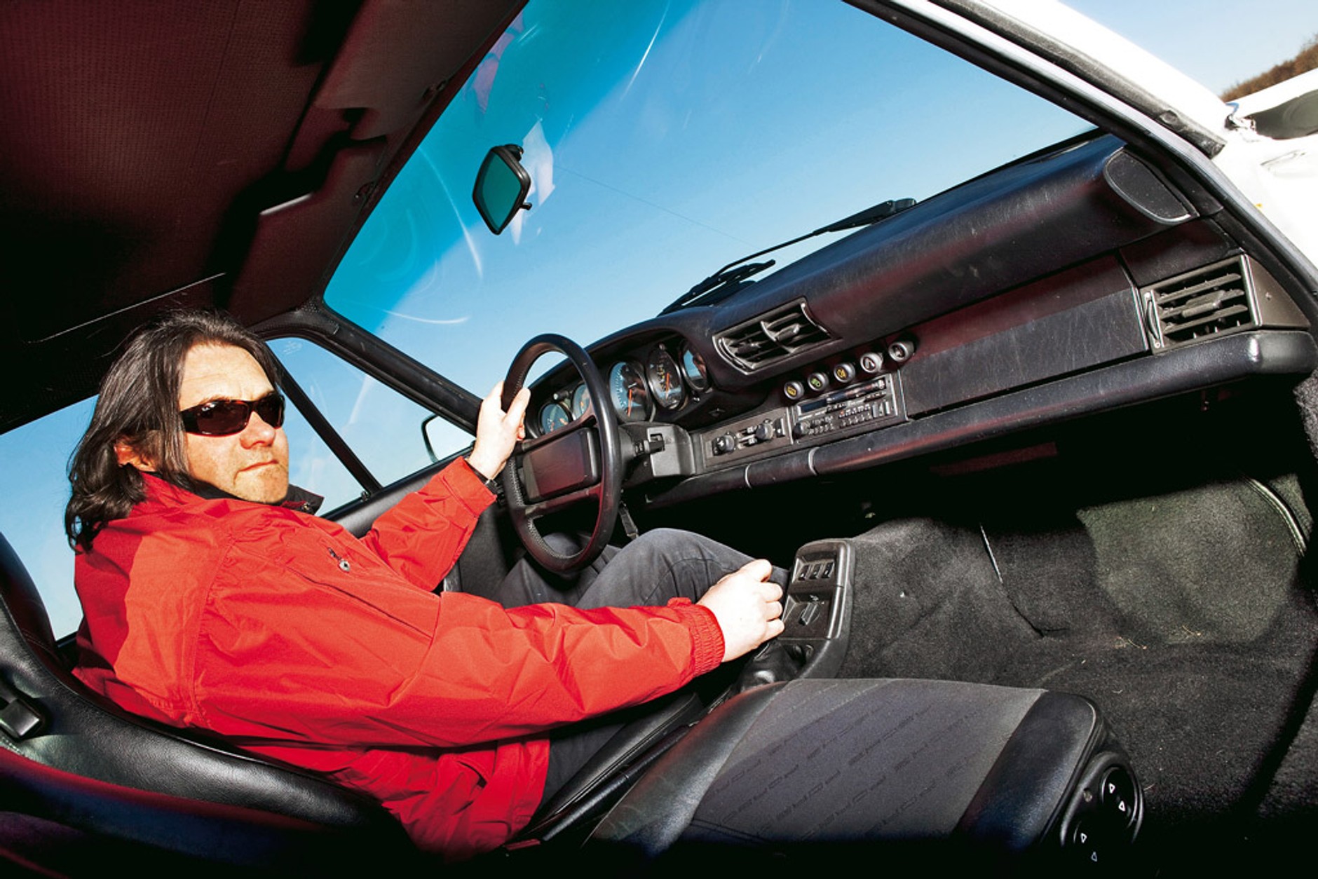 Ile kosztuje przyjemność jazdy kultowym Porsche?