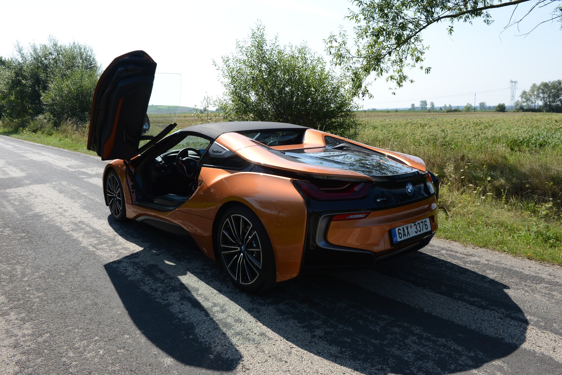 BMW i8 Roadster