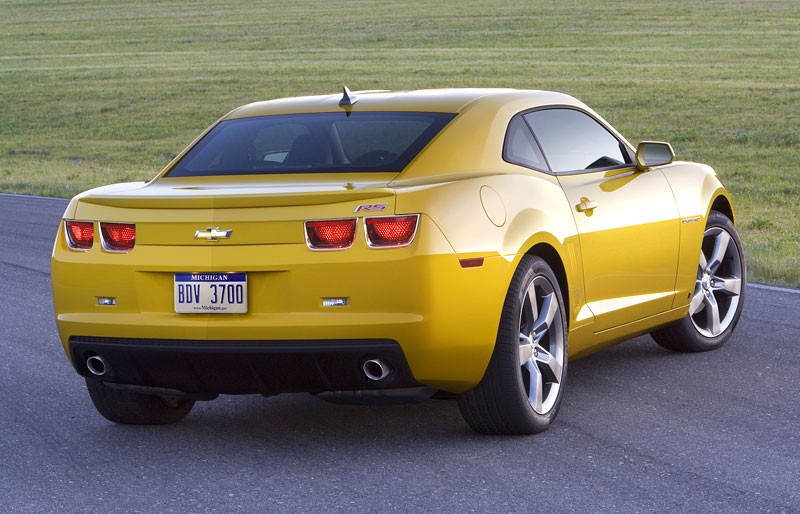 Londyn 2008: Chevrolet Camaro - nowoczesny muscle-car oficjalnie