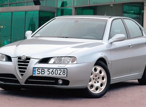 Alfa Romeo 166 2.4 JTD - z archiwum Auto Świata