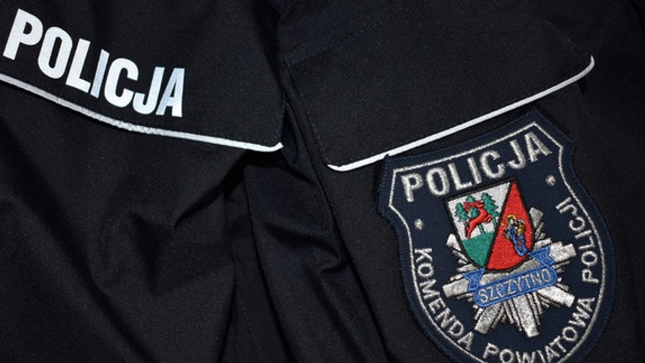 Obraz pochodzący z serwisu https://szczytno.policja.gov.pl/o17/aktualnosci/119769,Szczytno-Jechal-za-szybko-i-okazal-policjantom-podrobiony-dokument-prawa-jazdy-O.html