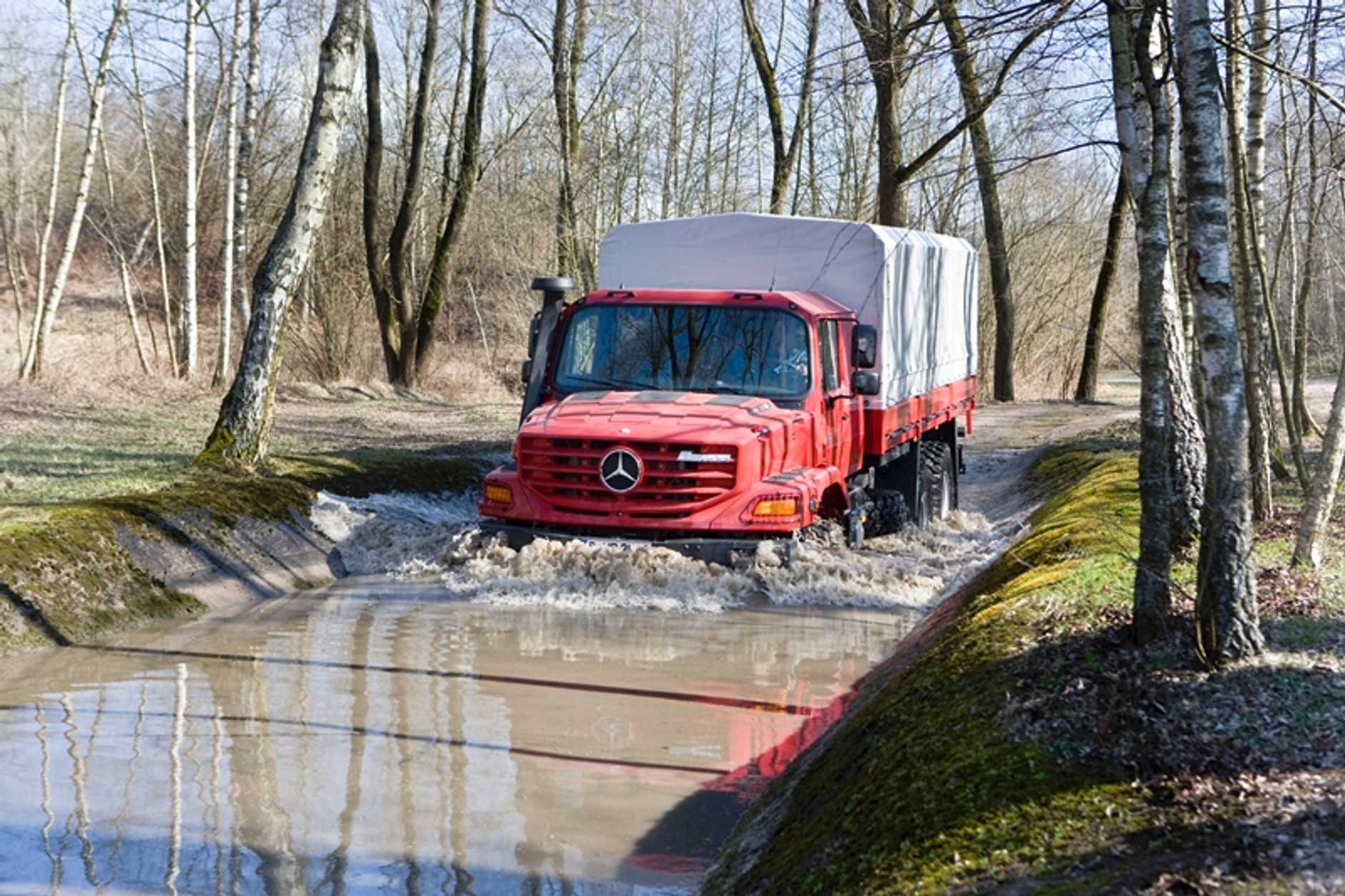 Mercedes Zetros – znacie go już?