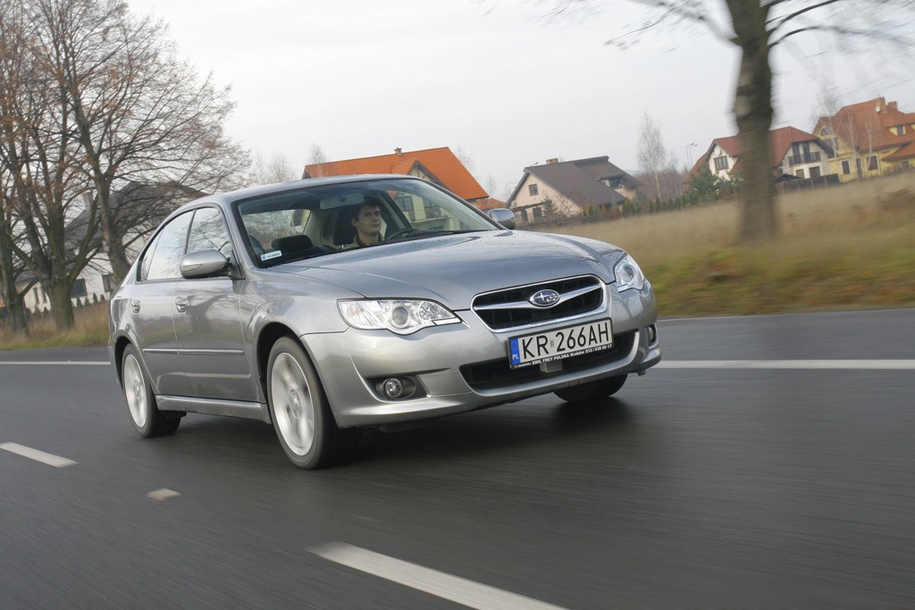 Subaru Legacy: pewne na drodze i w eksploatacji