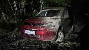 Kiedy #vanlife wejdzie za mocno. Jak zakopałem się Volkswagenem Caddy California