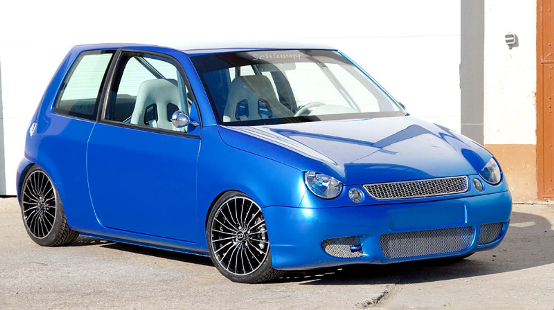 Garaż tunera: VW Lupo – wózek Papy Smerfa