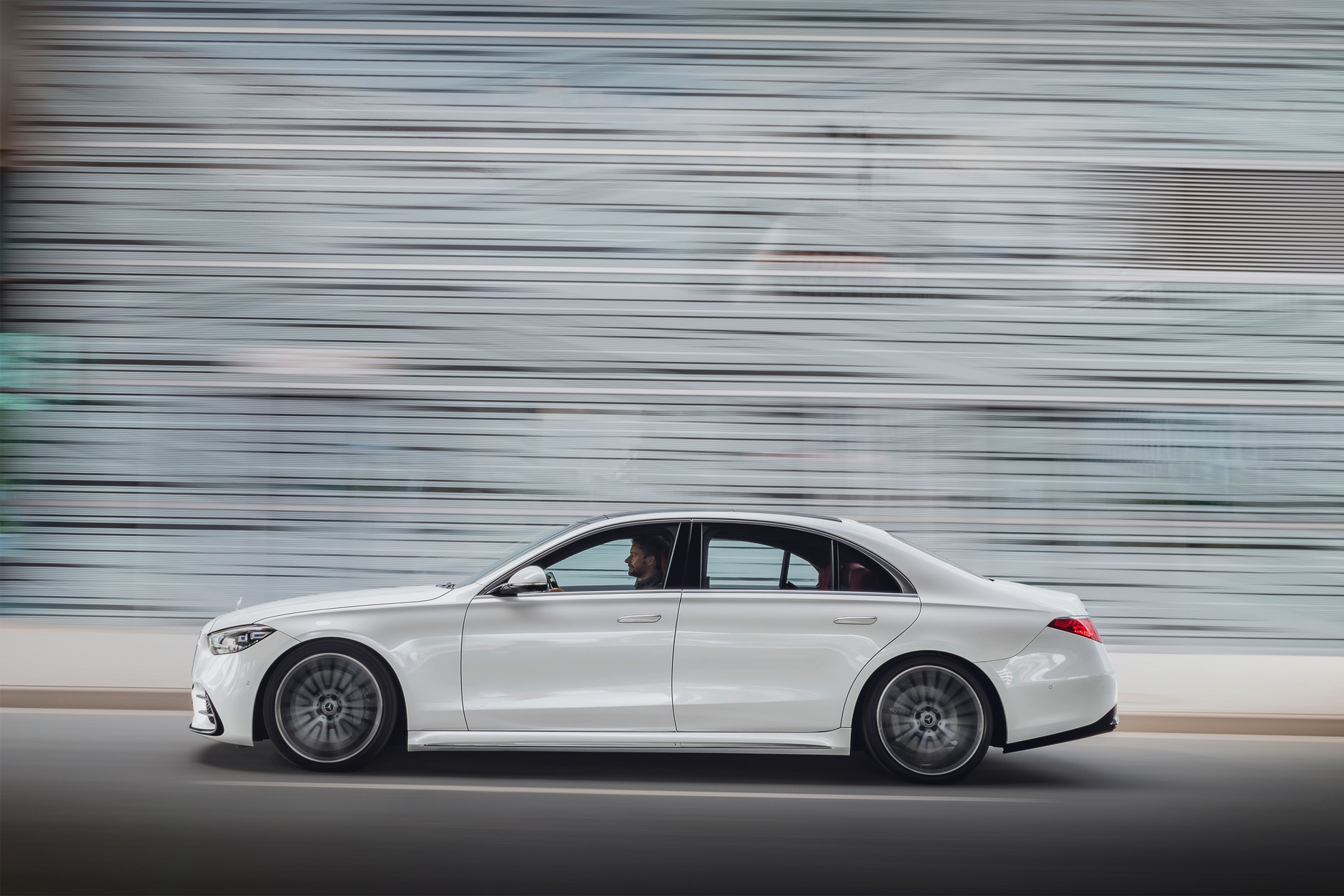 Mercedes-Benz Klasa S – nowa odsłona flagowej limuzyny