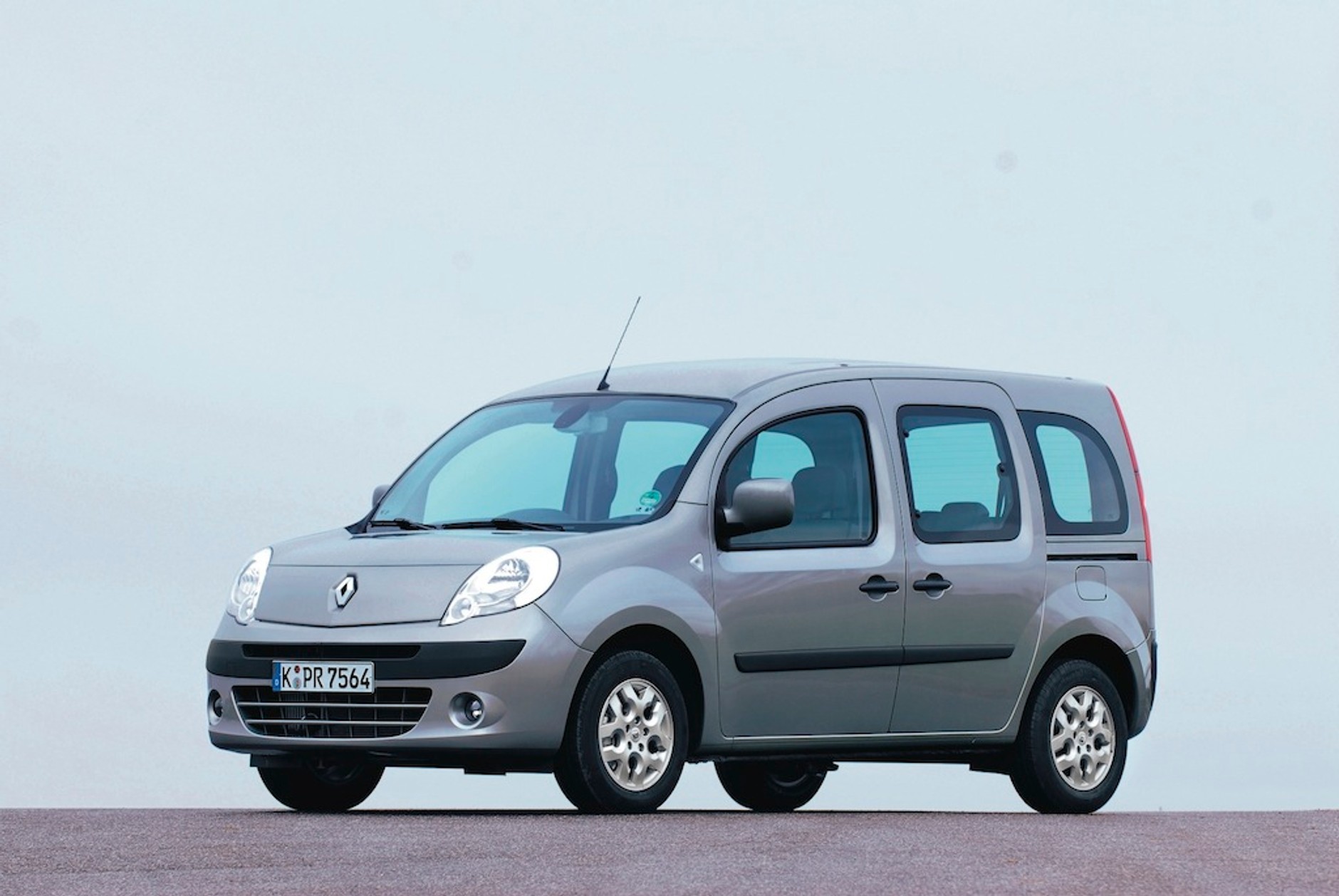 Spalanie 10 aut na krótkich trasach