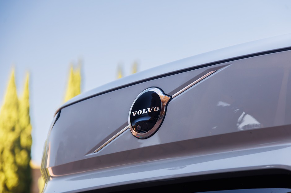 Volvo EX90