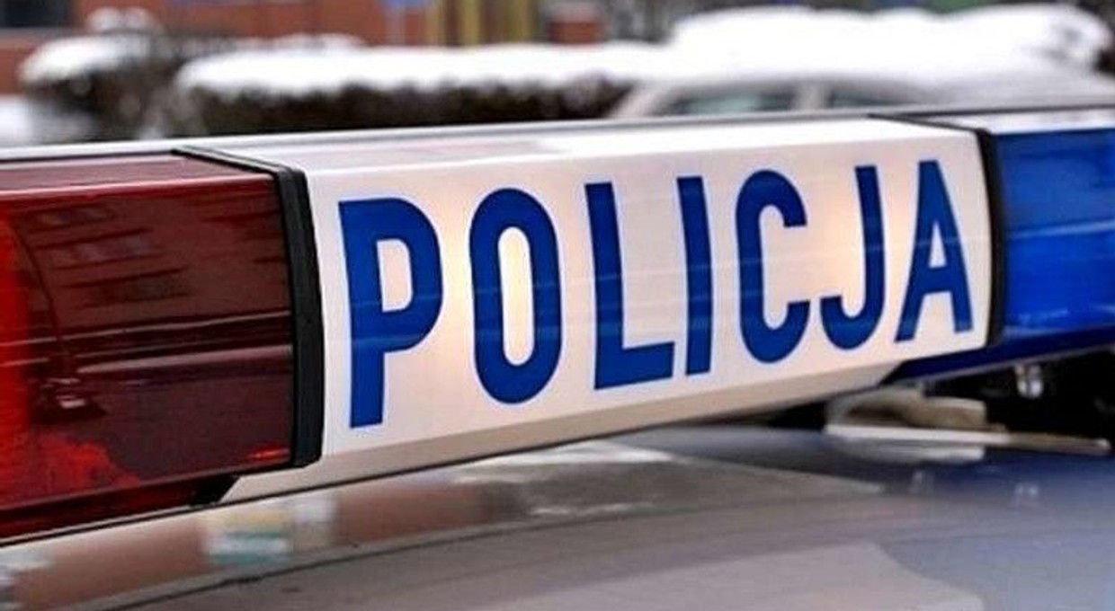 Wyrzucił przez okno papierek i stracił prawo jazdy