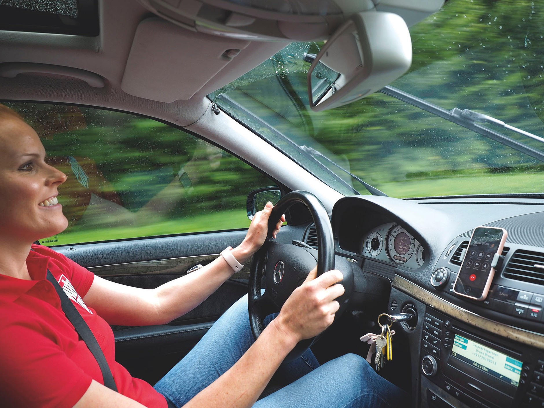 Zestaw głośnomówiący bluetooth, czyli zrób to sam