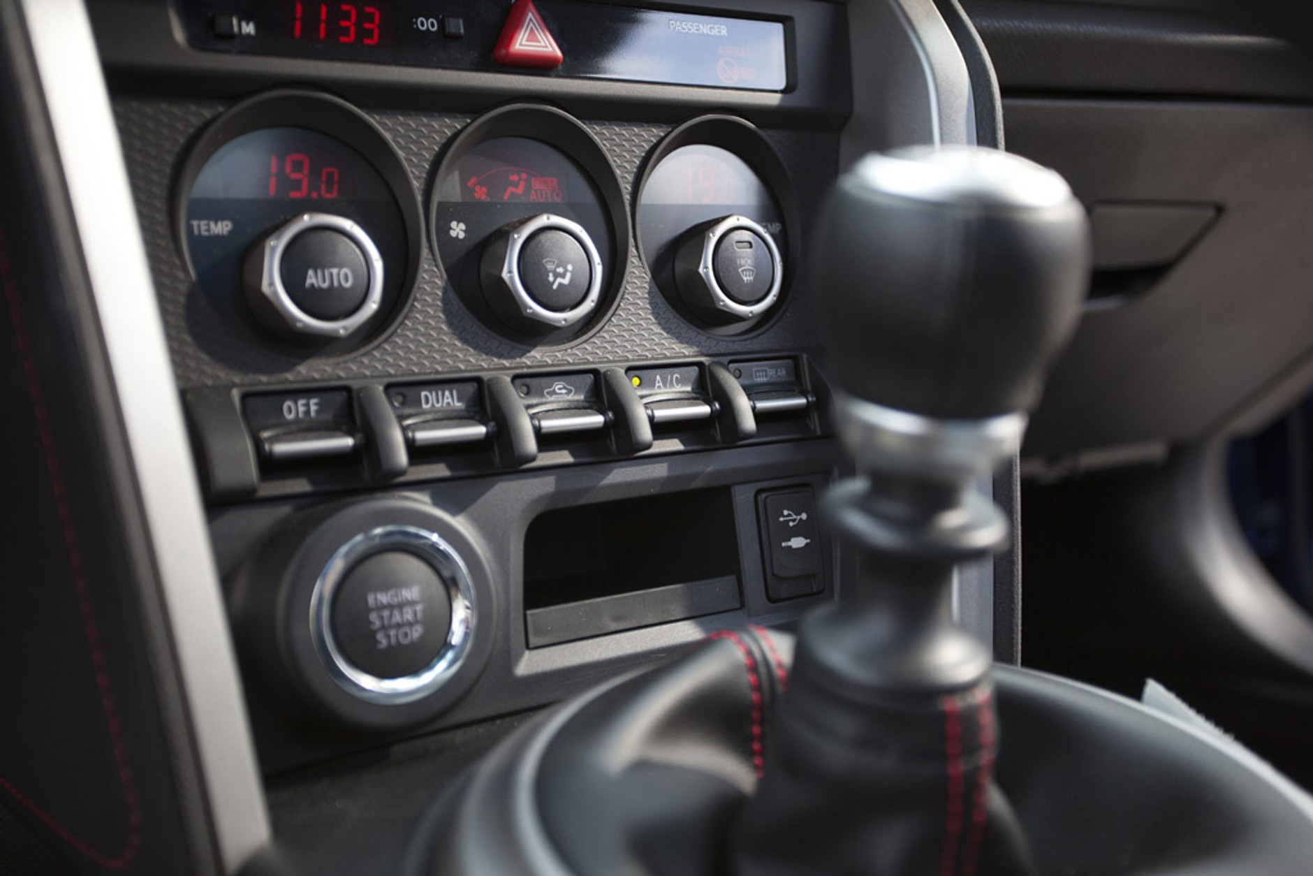 Subaru BRZ: jak jeździ bliźniak Toyoty GT86