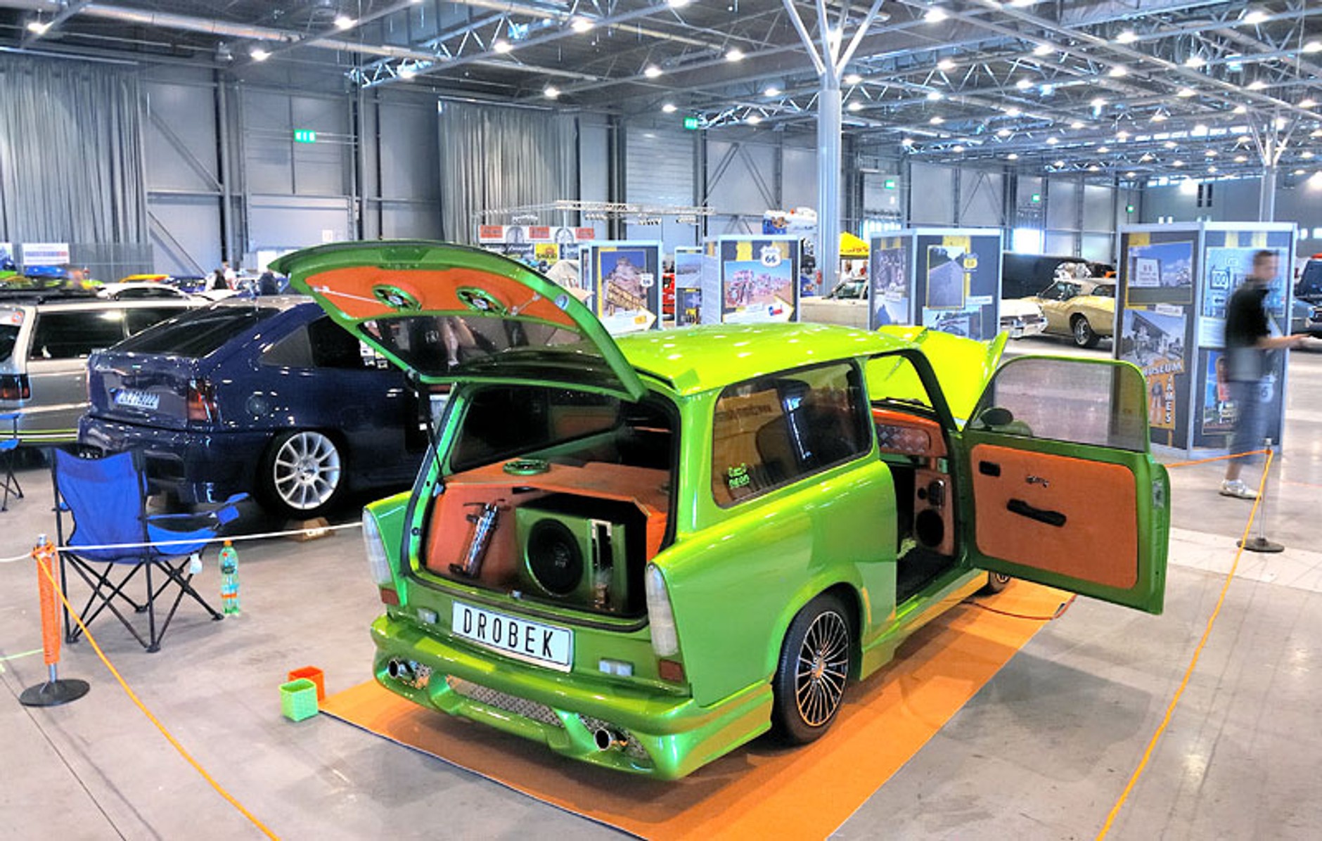 Tuning &amp; Custom Salon Brno 2009 (fotogaleria)