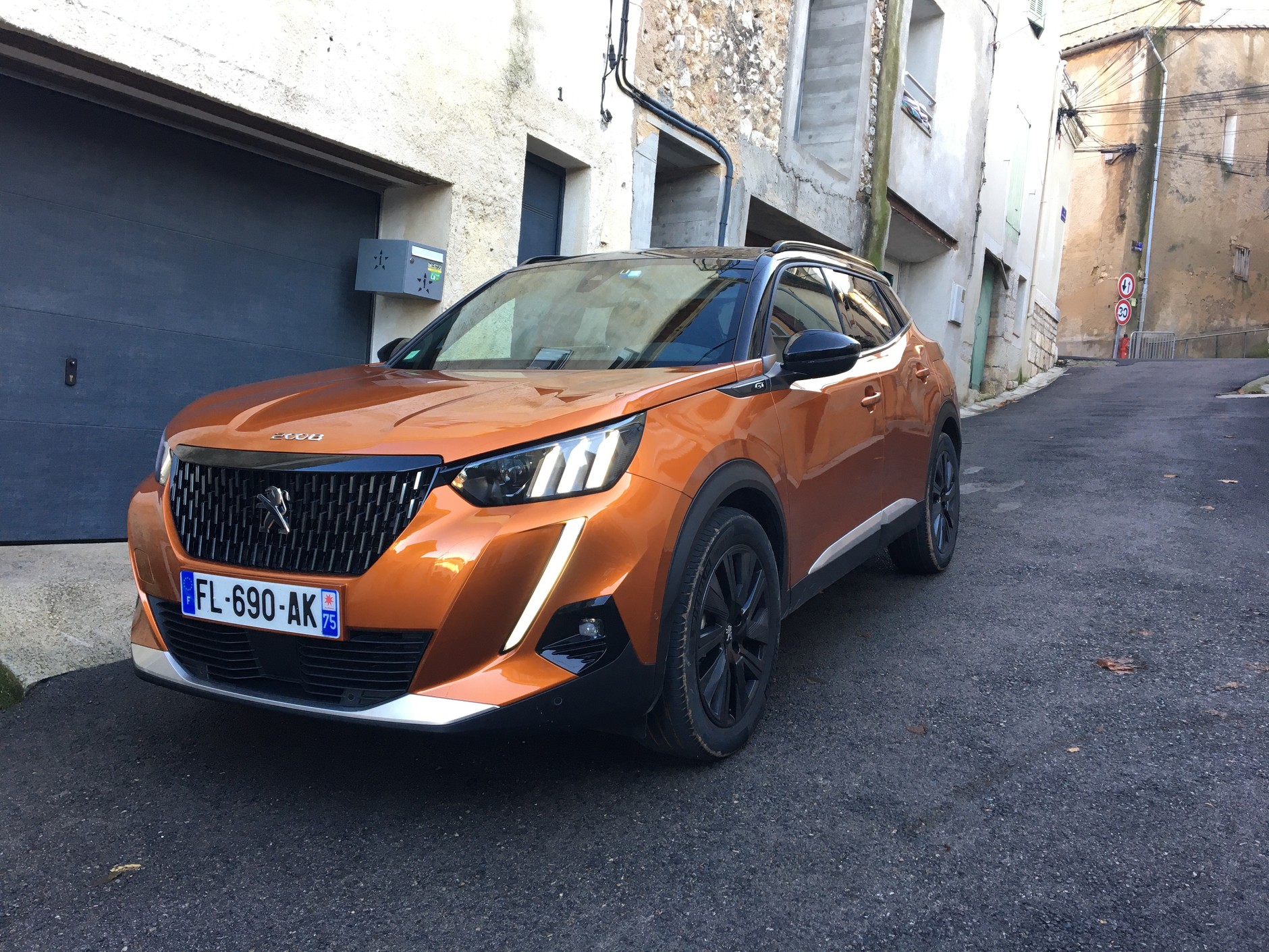 Nowy Peugeot 2008 – wersja spalinowa