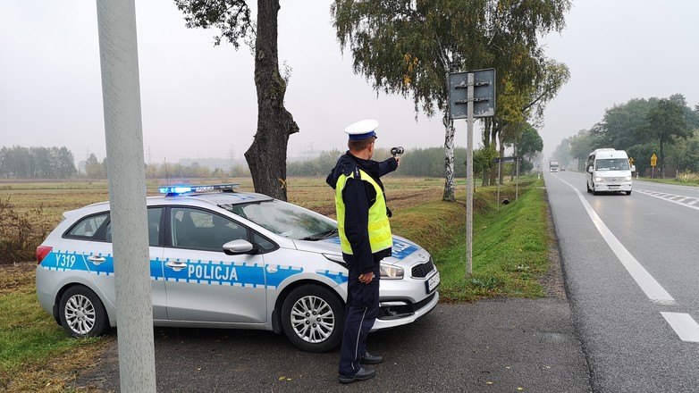 Kontrola prędkości – dystans pomiarowy to nawet 800 metrów!