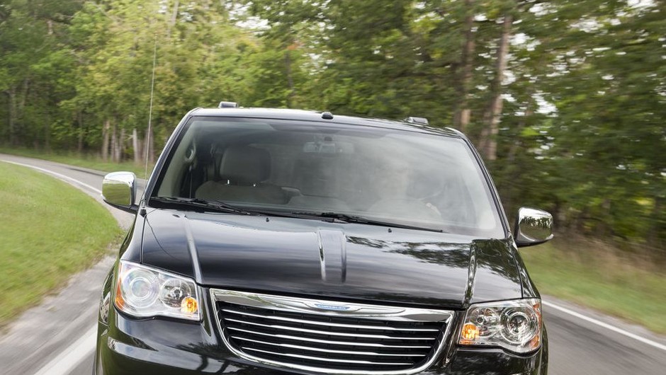 Klasyczny minivan Chryslera już po modyfikacjach