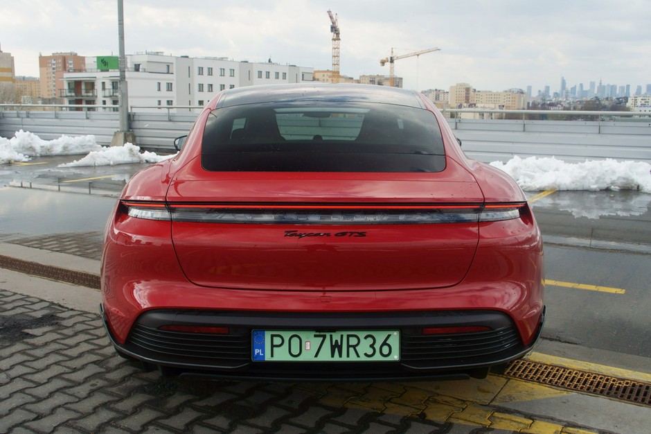 Porsche Taycan GTS