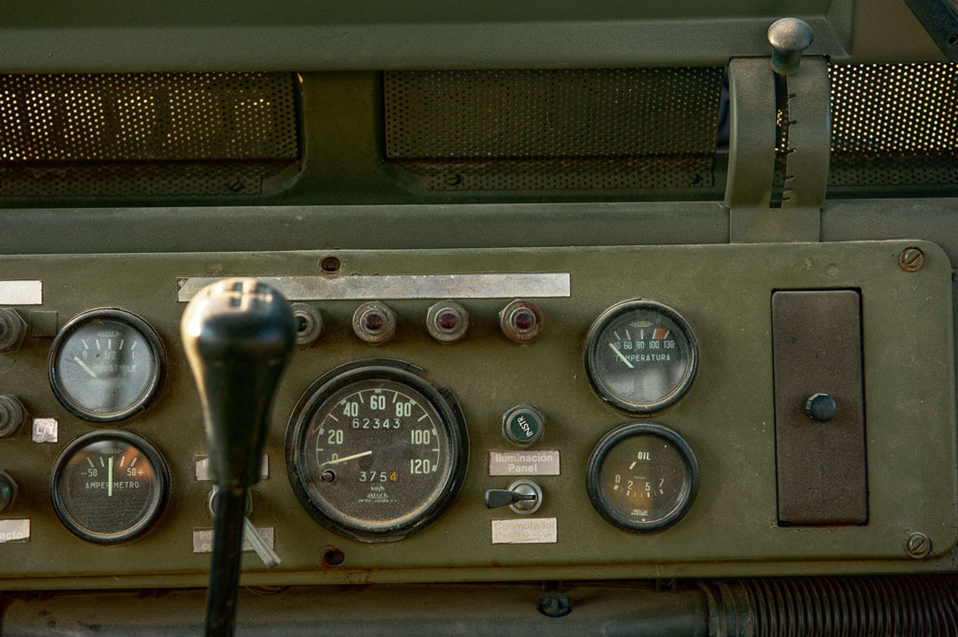 Land Rover Santana Militar - kopia lepsza od oryginału