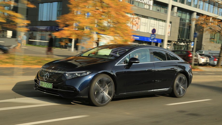 Mercdes EQS 450+ 2022 1. generacja