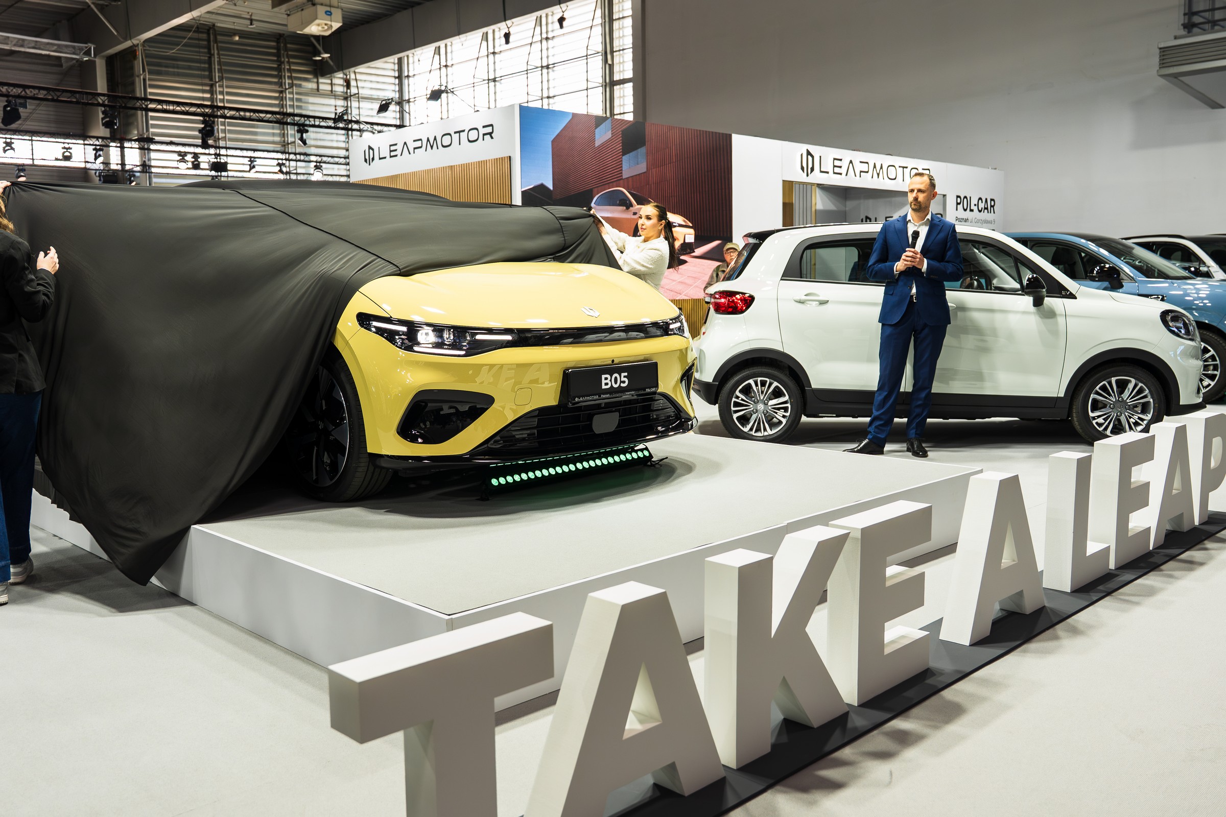 Leapmotor B05 debiutuje w Europie. Pokazali go w Poznaniu. I od razu znamy cenę