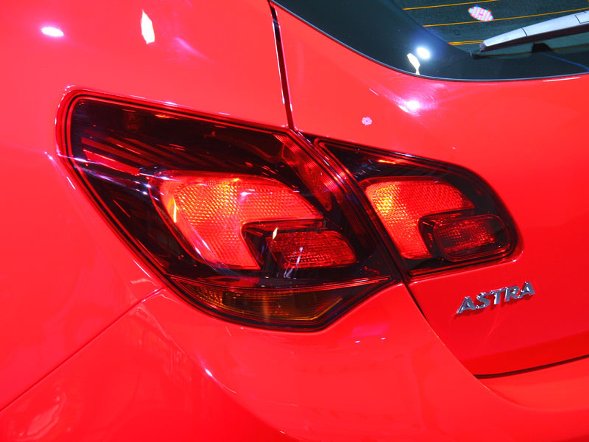 IAA Frankfurt 2009: 81 premier światowych, 753 wystawców z 30 krajów (fotogaleria I.)