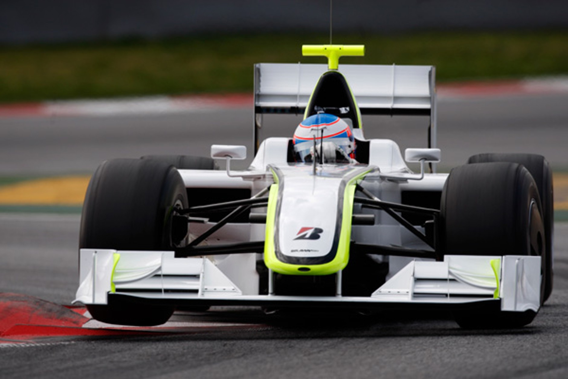 Formuła 1: fotogaleria z testów przed sezonem 2009