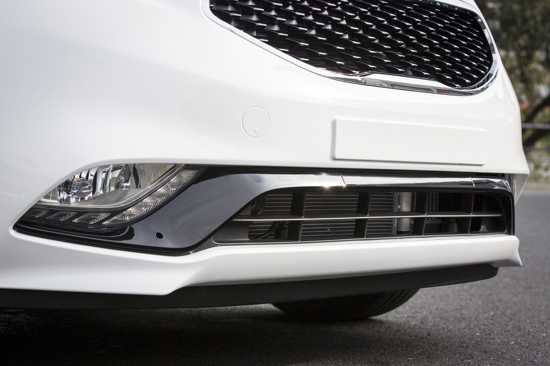 Paryż 2014: odmłodzona Kia Venga