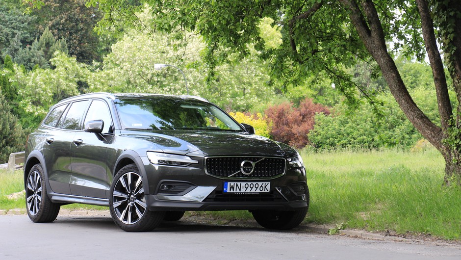 Volvo V60 Cross Country