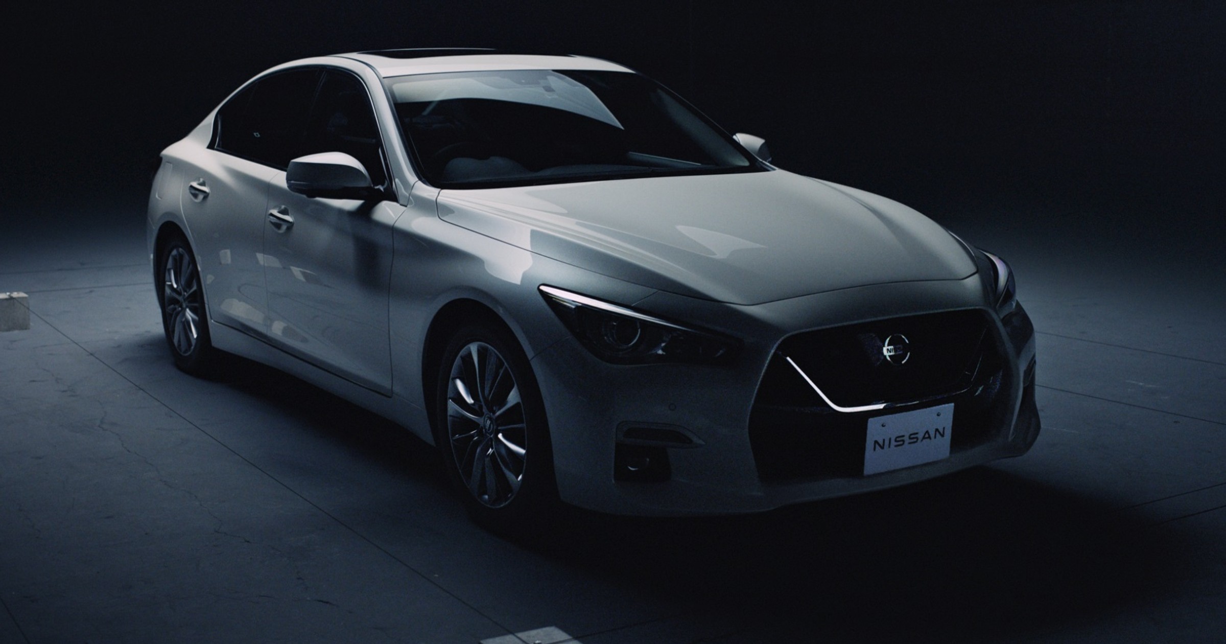 Nissan zaprezentował prototypowego sedana, odpowiadającego na potrzeby współczesnego stylu życia